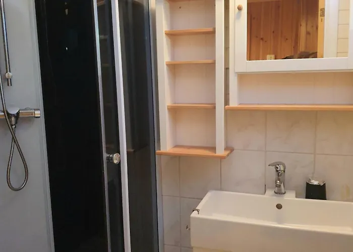 Filefjellhytta Ved Tyin Og Jotunheimen In Og Out Til Alpinanlegg Og Skiloyper * Tyinkrysset